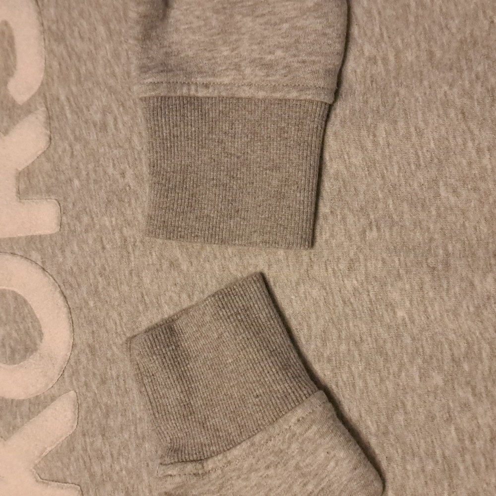Michael Kors Light Gray Crewneck Sweater Unisex - Picture 4 of 5